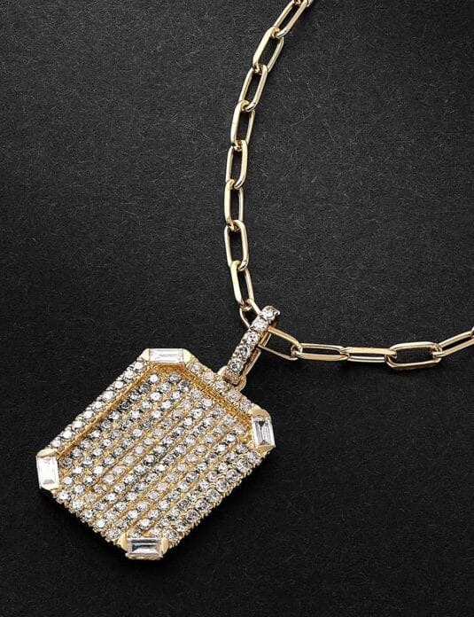 Collier chien en or 18 carats et diamants