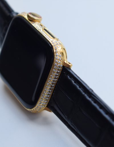 24k-gold-apple-watch-7-diamonds
