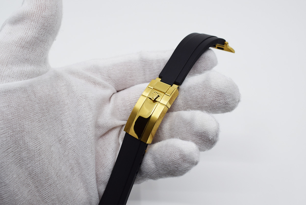 Strap-it Strap-it Bracelet cuir à motifs Apple Watch (noir)