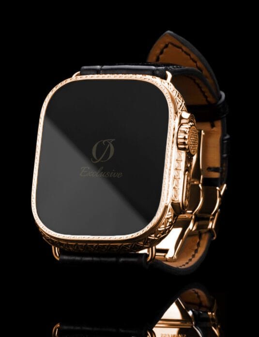 ساعة ابل الترا من الذهب الوردي عيار 24 قيراط