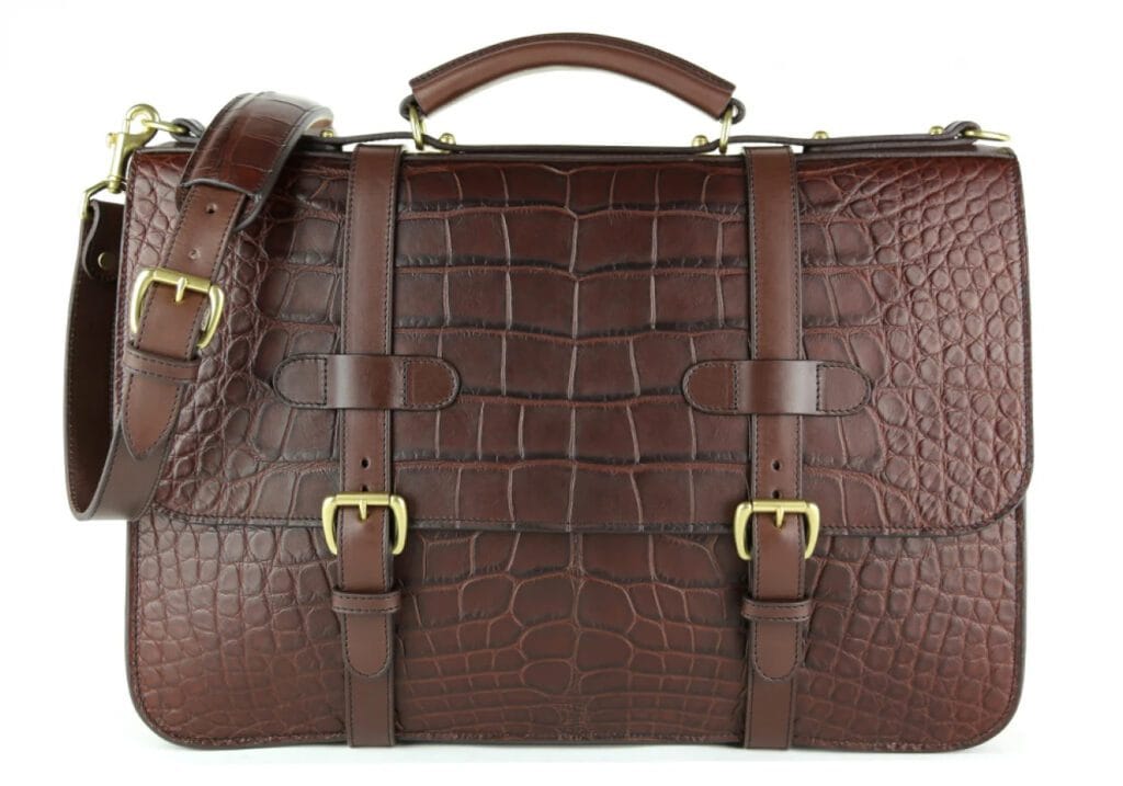 Mallette en alligator marron design anglais
