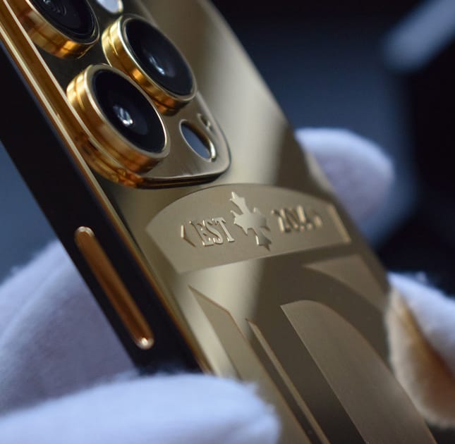 CUSTOM-ENGRAVING-2 exclusive-materials