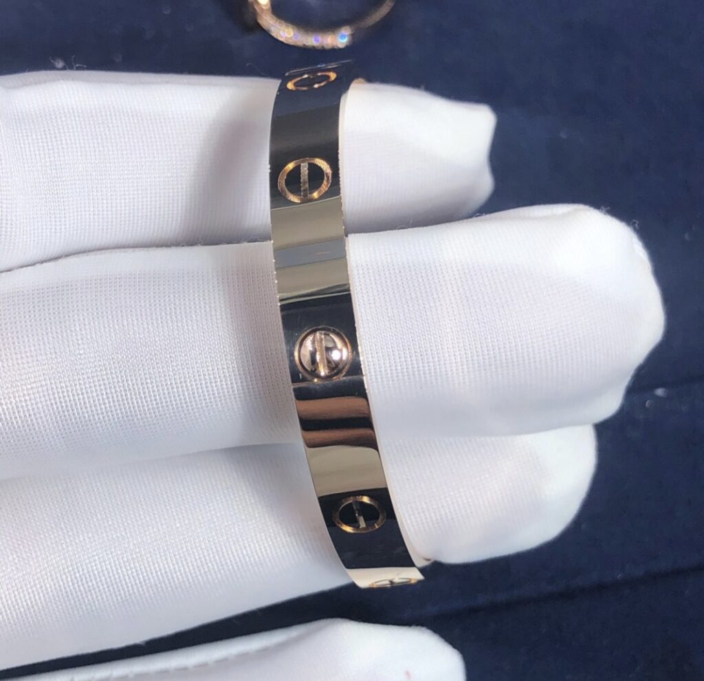 D6DB3B8A 84B5 4D9E 9B0C D90C98F0CE75