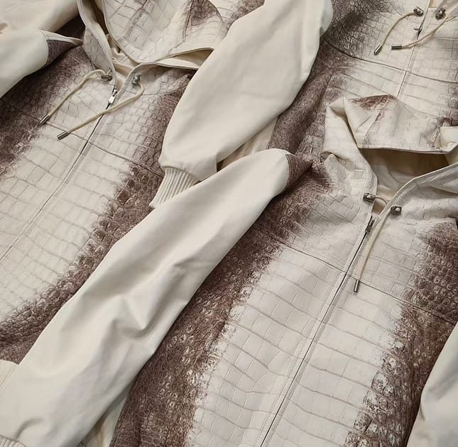 LUXURYCROCODILEJACKET LUXURY PACKAGING