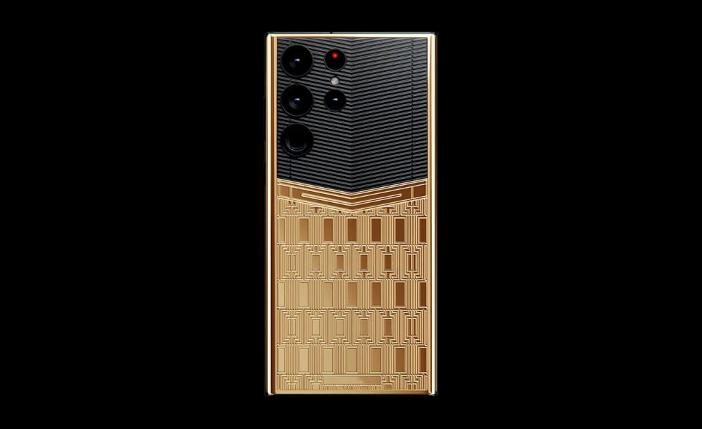 black SAMSUNG S24 ULTRA gold back engraving