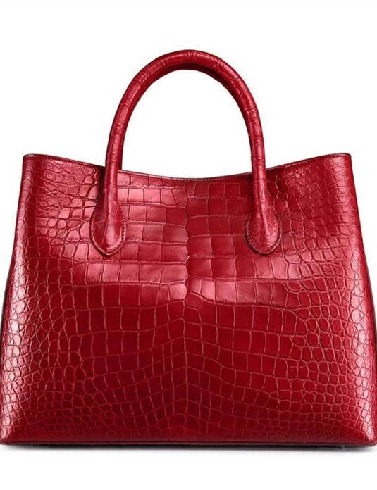 حقيبة تسوق بنقشة تمساح حمراء