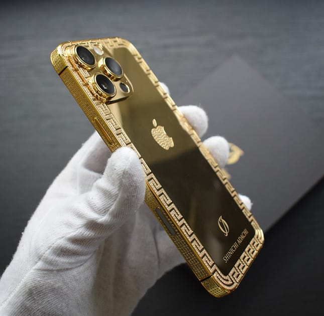 custom-stone-setting-iphones CUSTOM STONE SETTING IPHONES