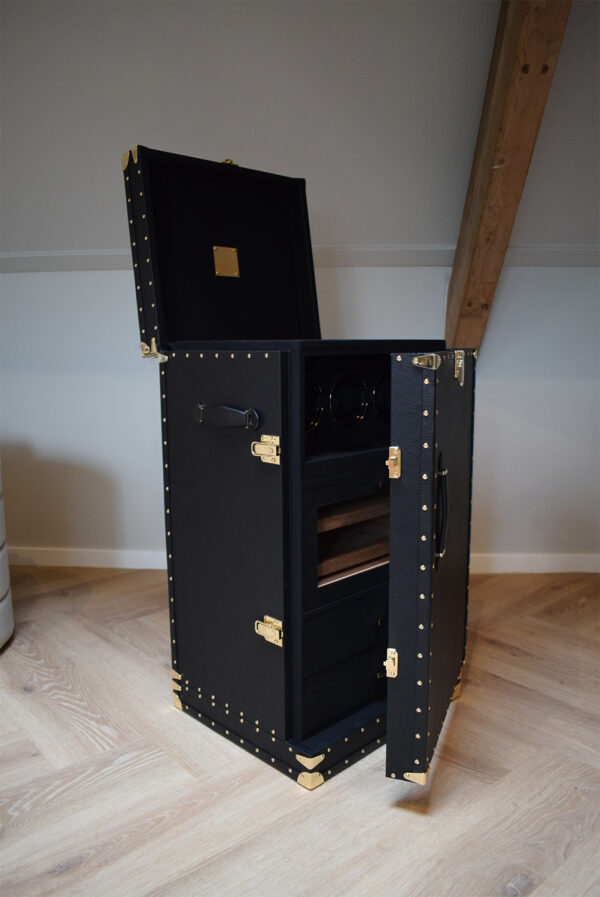 Uhrenbeweger-Safe aus Leder mit Humidor