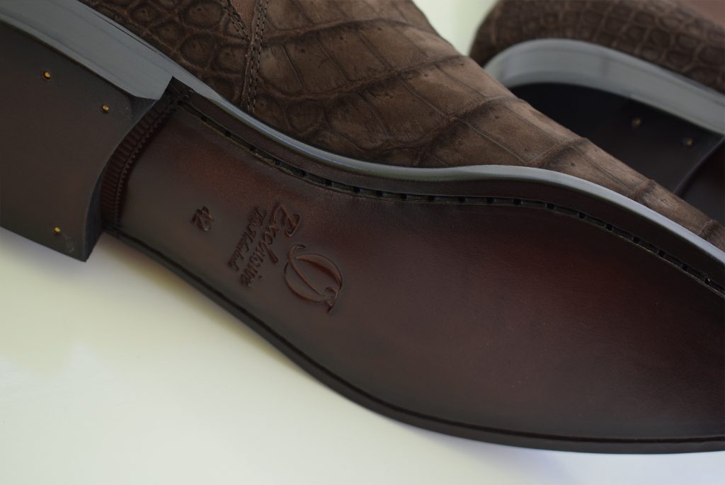 zapatos de suela de cocodrilo exclusivos de oj